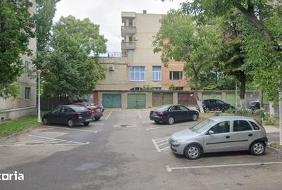 Spațiu comercial, de 20 mp, în Central