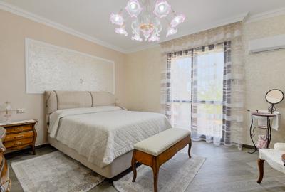 Duplex cu 7 camere cu Canalizare în Faleza Nord - 9