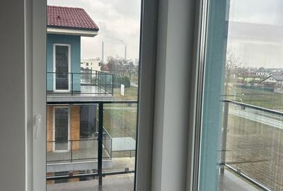 Apartament cu 2 camere decomandat în Girocului