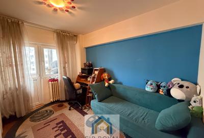 Apartament cu 4 camere decomandat în Moșilor - 12