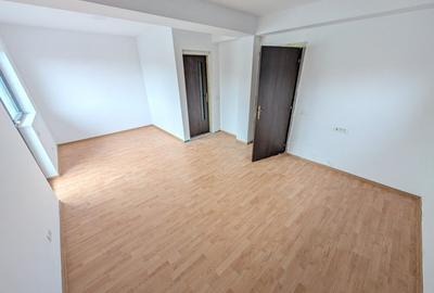 Duplex cu 5 camere cu Teren 225 Mp în Odăi - 17