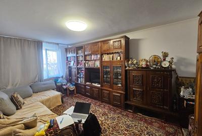 Apartament cu 2 camere decomandat în Rahova