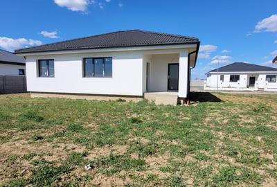 Casă cu 4 camere cu Teren 550 Mp în Lazuri - 19