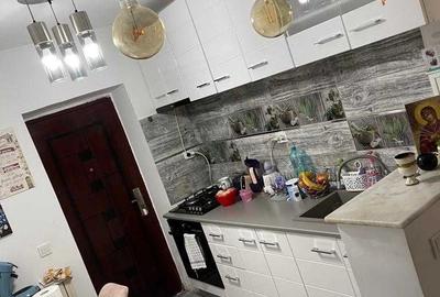 Apartament cu 3 camere semidecomandat în Central - 8