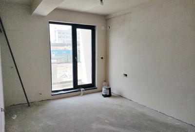 Casă cu 4 camere cu Canalizare în Sud - 12