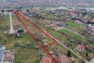 Teren de 4700 mp, în Podgoria