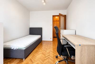 Apartament cu 4 camere semidecomandat, mobilat în Hașdeu - 8