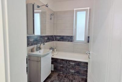 Apartament cu 3 camere semidecomandat în Braytim