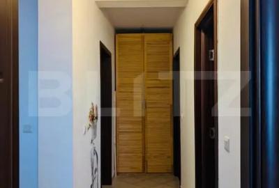 Apartament cu 3 camere decomandat în Sânpetru