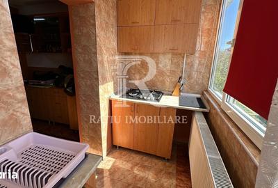 Apartament cu 3 camere decomandat în Calea Aradului