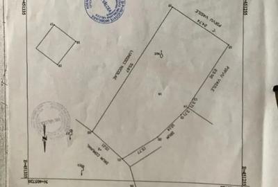 Teren de 1300 mp, în Bujoreni