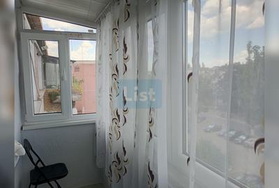 Apartament cu 3 camere semidecomandat în Micro 17 - 7