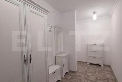 Apartament cu 3 camere decomandat în Livezeni - 6