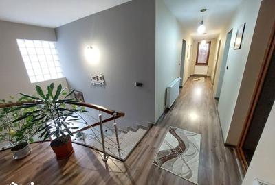 Casă cu 6 camere cu Teren 820 Mp în Vulcana-Pandele - 7