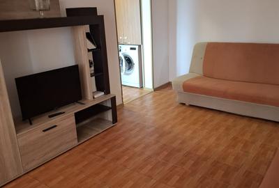 Apartament cu 2 camere semidecomandat în Titan