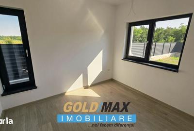 Casă cu 5 camere cu Teren 462 Mp în Albota - 5