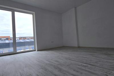 Garsonieră decomandată în Theodor Pallady