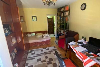 Apartament cu 2 camere decomandat în Micro 15 - 8