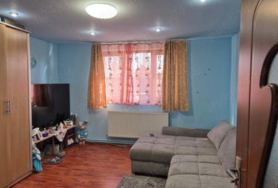 Casă cu 4 camere cu Teren 499 Mp în Central