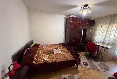 Apartament cu 3 camere decomandat, mobilat în Central - 4