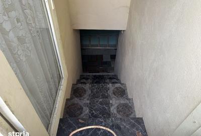 Casă cu 3 camere cu Teren 65 Mp în Central - 2
