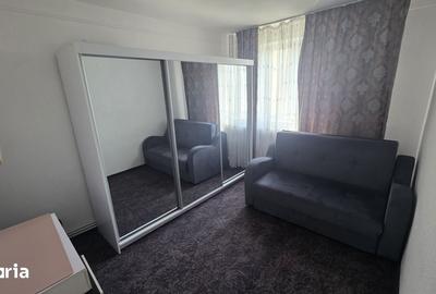 Apartament cu 2 camere decomandat, mobilat în Hala Centrală - 2