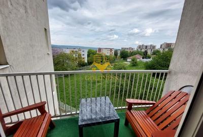 Apartament cu 2 camere semidecomandat, mobilat în Zorilor