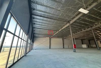 Spațiu comercial, de 2,000 mp, în Afumați