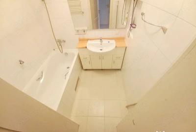 Apartament cu 2 camere decomandat în Apărătorii Patriei