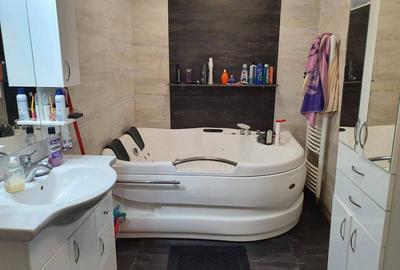 Apartament cu 4 camere în Dâmbul Rotund - 2