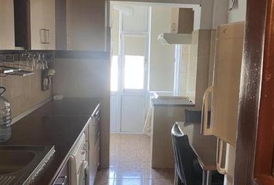 Apartament cu 2 camere decomandat în Nicolina
