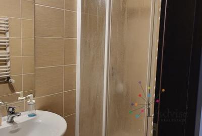 Apartament cu 4 camere decomandat în Răcădău - 12
