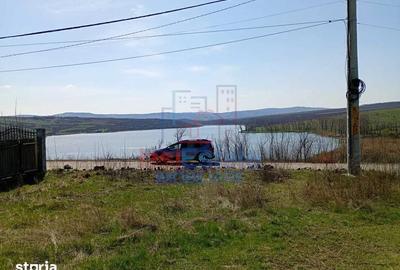 Teren de 810 mp, în Miroslava