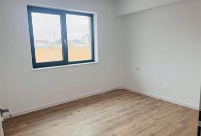 Apartament cu 2 camere decomandat în Cârcea