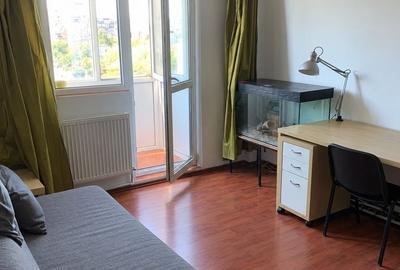 Apartament cu 2 camere decomandat în Militari