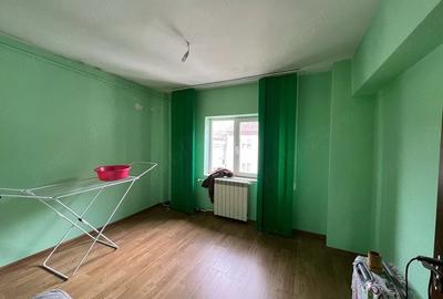 Apartament cu 4 camere decomandat în Central - 17