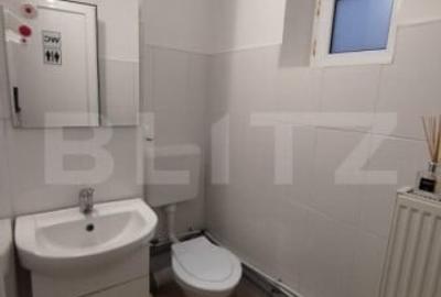 Apartament cu 3 camere decomandat în Micro 4 - 2