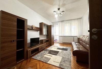Apartament cu 2 camere decomandat, mobilat în Dacia