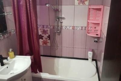 Apartament cu 3 camere semidecomandat în Podu Roș - 8