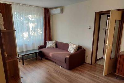 Apartament cu 3 camere semidecomandat, mobilat în Crângași