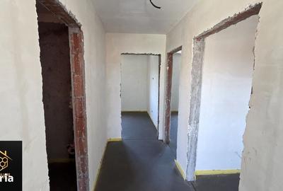 Casă cu 4 camere în Est - 8