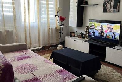 Apartament cu 2 camere decomandat în Alexandru cel Bun