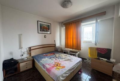Apartament cu 2 camere decomandat în P-ța Romană