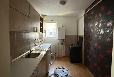 Apartament cu 2 camere decomandat în Central - 2