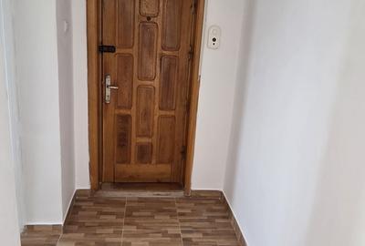 Apartament cu 2 camere semidecomandat în Crâng - 1