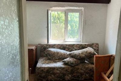 Apartament cu 3 camere decomandat în Sud