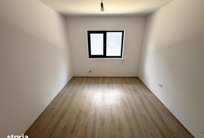 Casă cu 4 camere cu Teren 400 Mp în Bucium