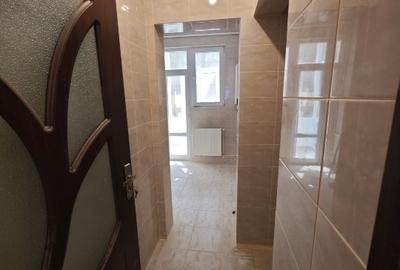 Apartament cu 3 camere decomandat în P-ța Romană - 7