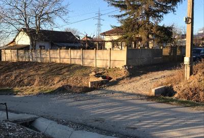 Casă cu 5 camere cu Teren 1317 Mp în Șimnicu de Sus