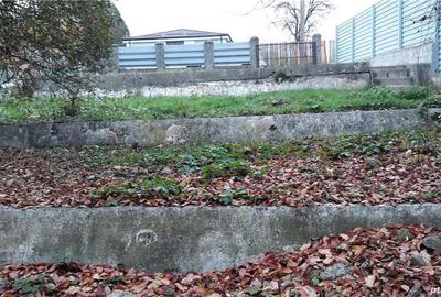 Casă cu 5 camere cu Teren 398 Mp în Băicoi